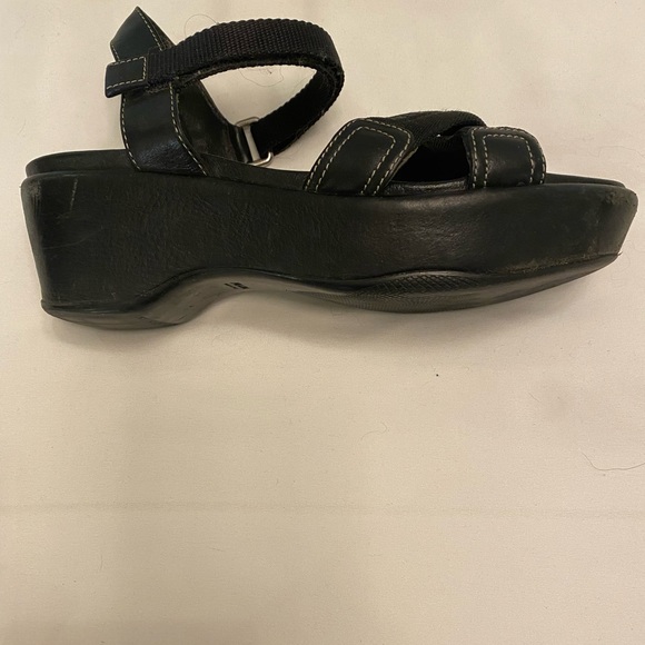 Walking sandals prada size 8 " - Picture 2 of 5